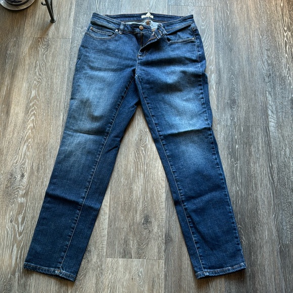 Eileen Fisher Denim - Eileen Fisher medium wash denim blue jeans straight leg women’s 6